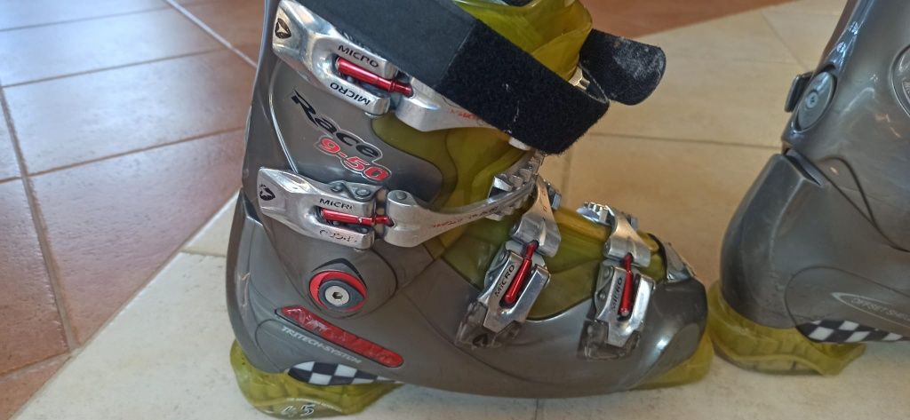 Buty narciarskie damskie Atomic Race SL 9  9-50 Tritech system.