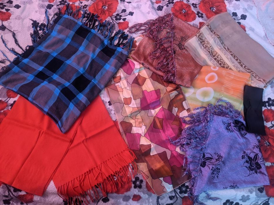 8 шт Хустки/шарфи