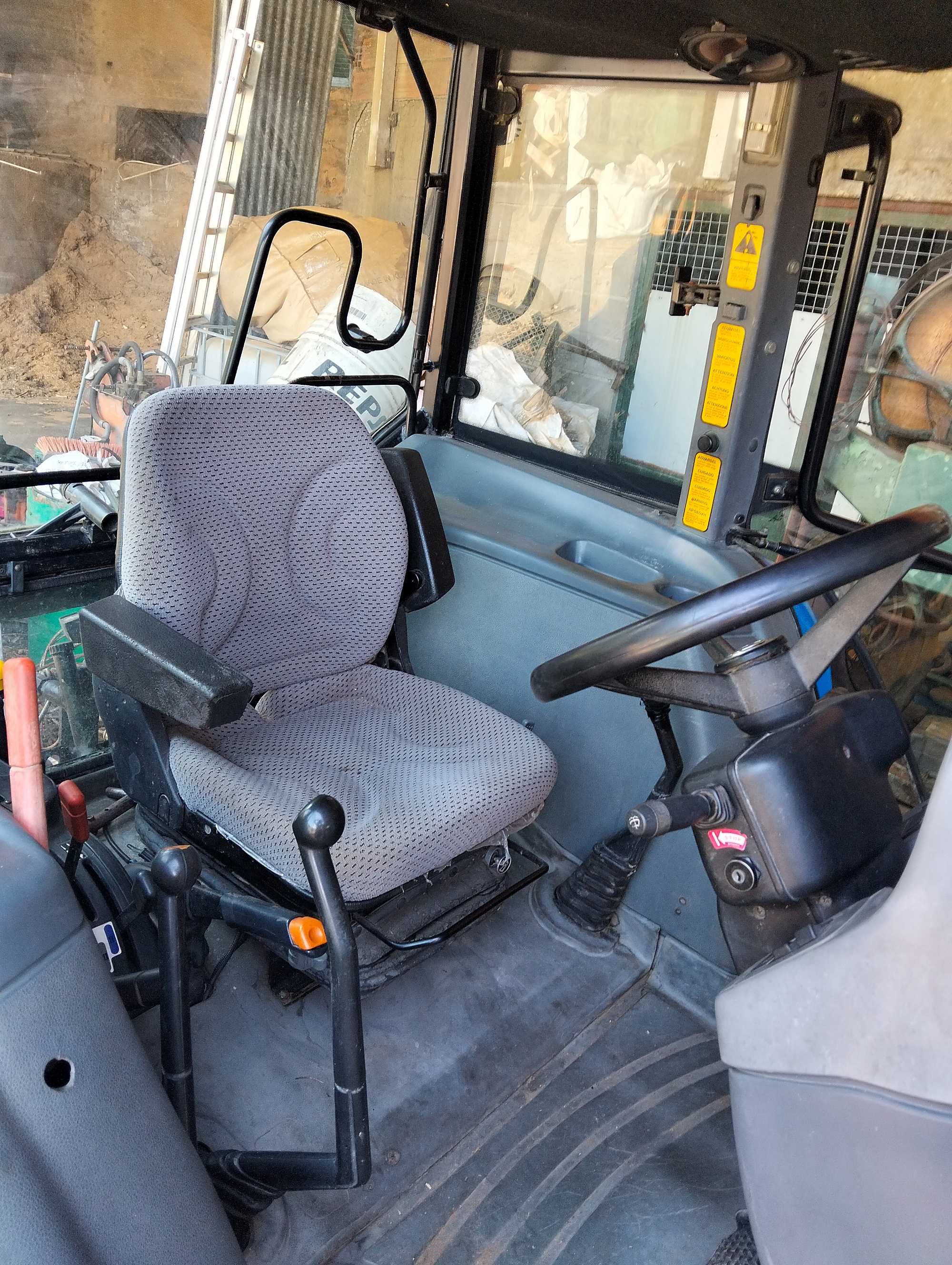 Trator New Holland