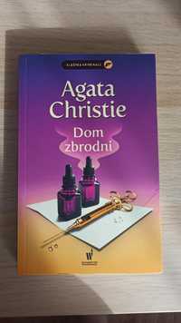 Dom zbrodni, Agata Christie