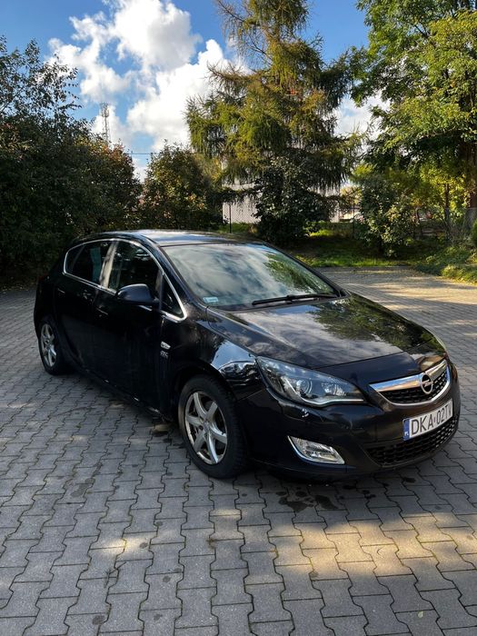 Opel Astra J OPC Line