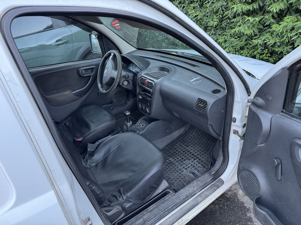 Opel combo c uszkodzony 1,3cdti bez dpf