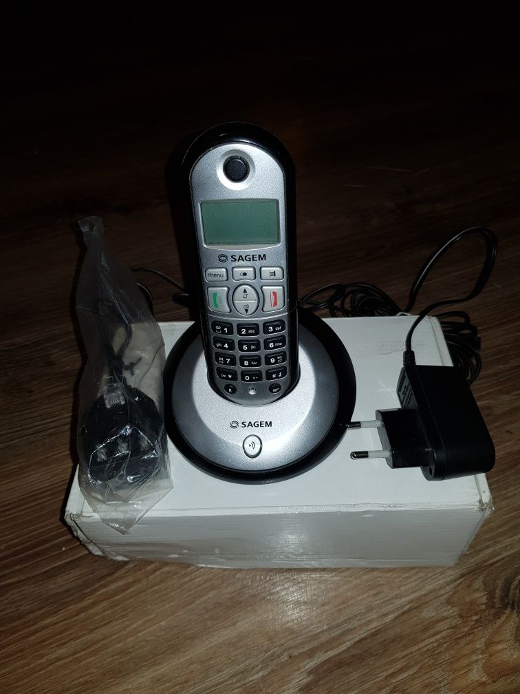 Telefon stacjonarny Sagem  D21 T