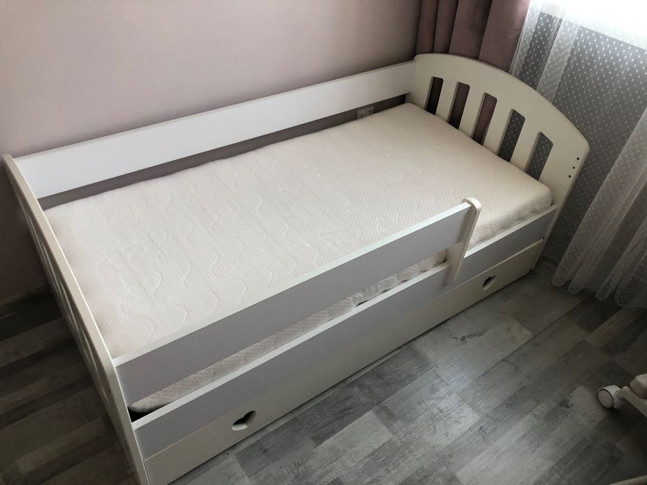 Łóżko z szufladą łóżeczko dziecięce 140x70 Sweet Armadillo serduszka