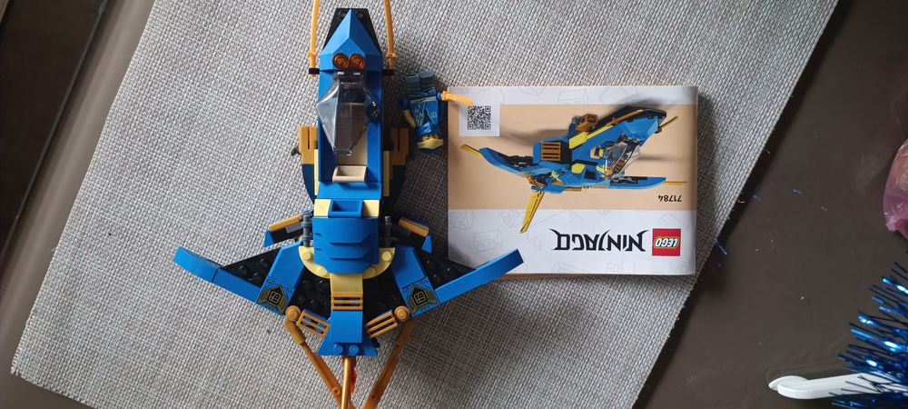 Конструктор LEGO NINJAGO Реактивний літак Джея (71784)