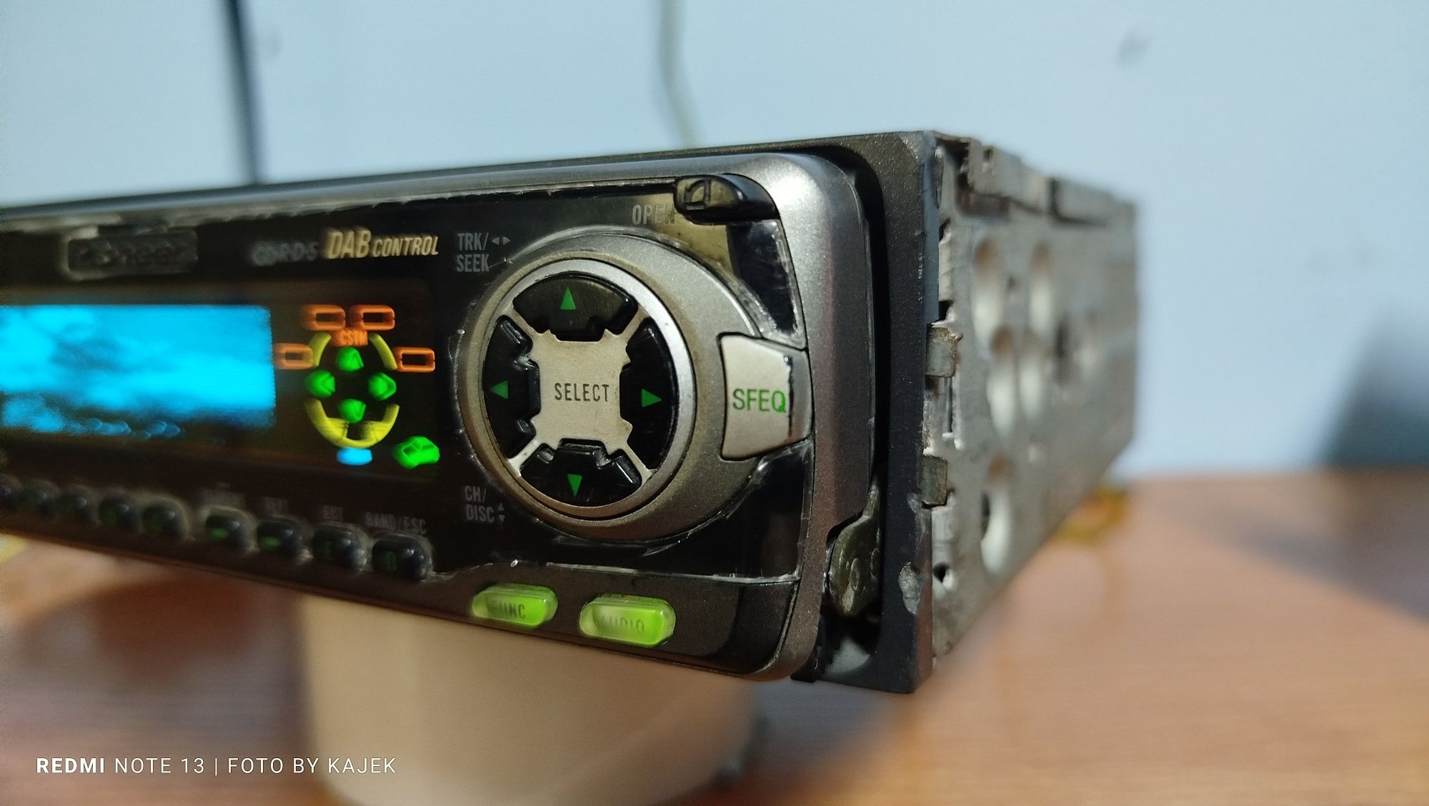 Radio Pioneer DEH-6300R Formuły Animacje Retro