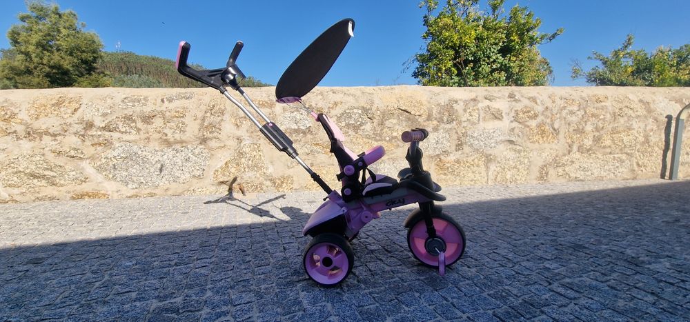 Triciclo para menina