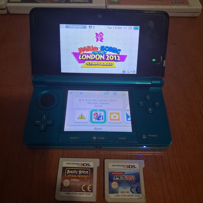 Nintendo 3DS Azul + 3 Jogos Originais + Carregador