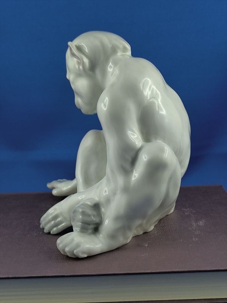 Małpa Gebruder Heubach Lichte Turyngia XIX/XXwiek  #porcelana
