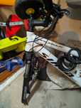 Bicicleta sem pneus