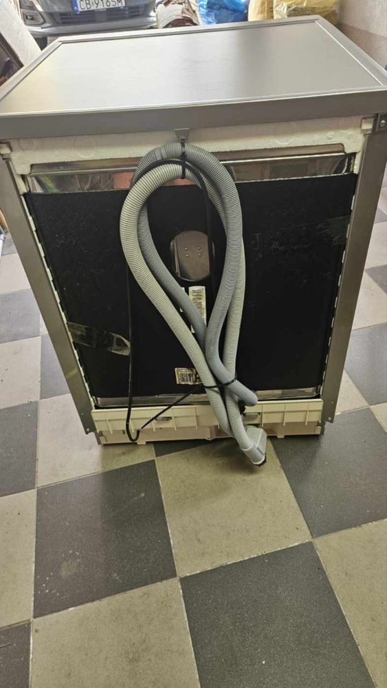 Uszkodzona zmywarka whirlpool 60 cm
