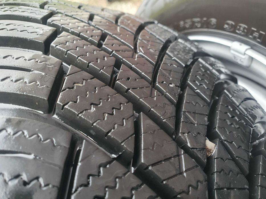 Koła Opony Felgi Vw t5 16 cali 5x120 215/65/16 zimowe kpl