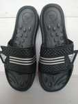 Adidas 44р. шлепки тапки оригинал