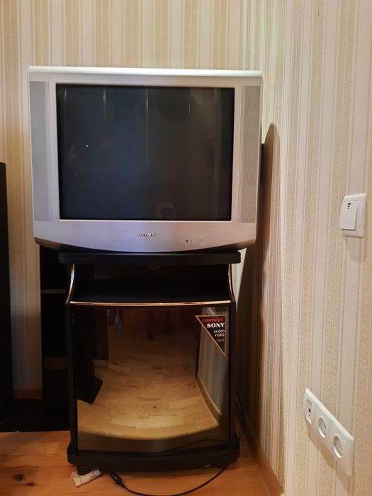 Продам два телевизора в отличном  состоянии,  рабочие