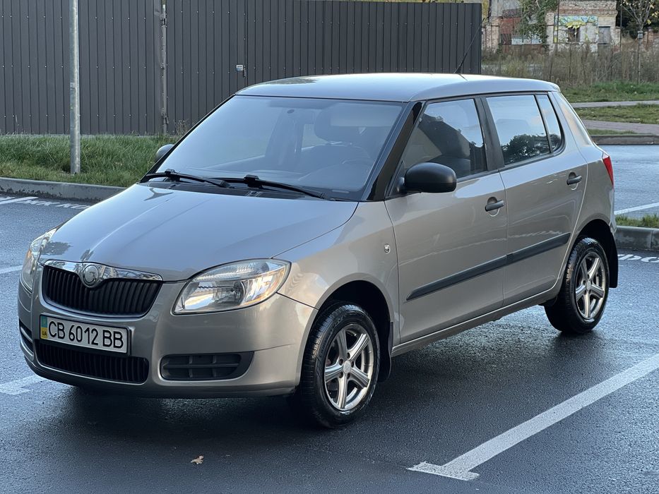 Skoda fabia 2 гарний стан