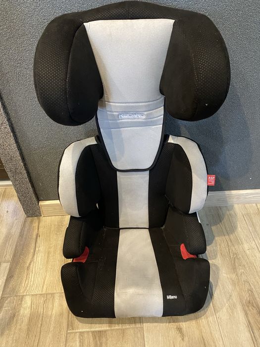 Fotelik RECARO Milano 15-36 kg jak nowy szary czarny