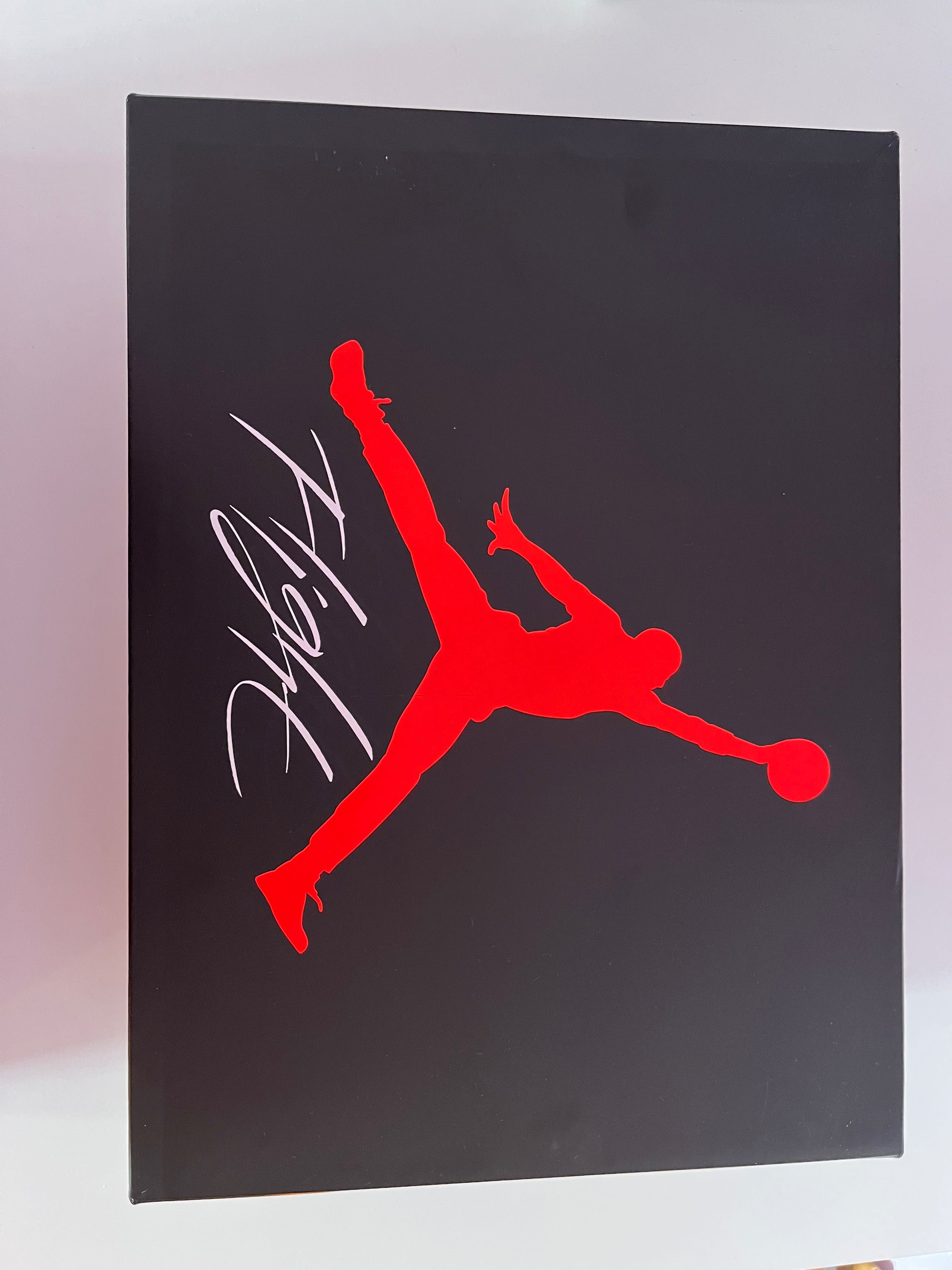 Air jordan 4 cinzento e retos