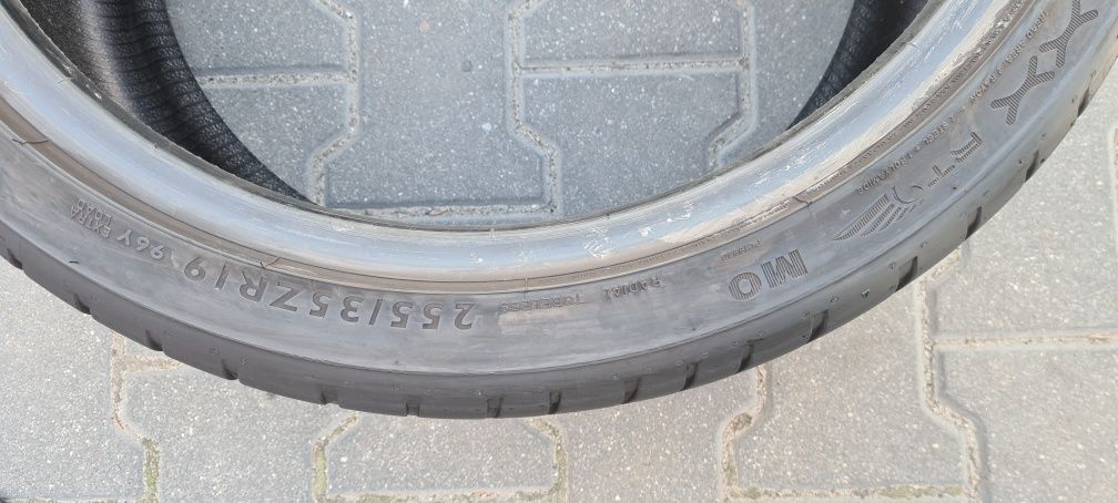 2x dunlop Sport maxx rt 255/35r19 96y 2019 rok