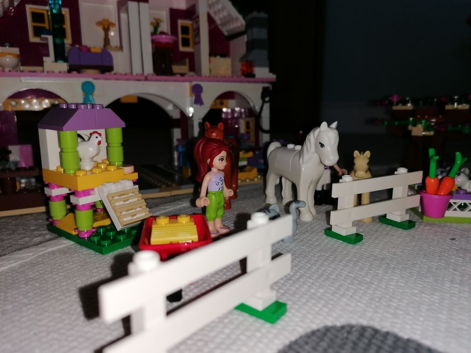 41039 lego friends stajnia stadnina koni