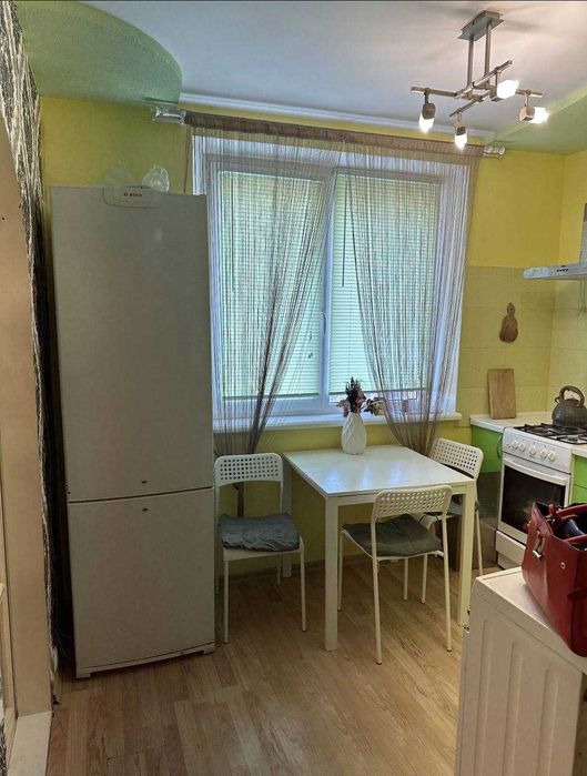 1-кімнатна квартира на Деревянко (404531)