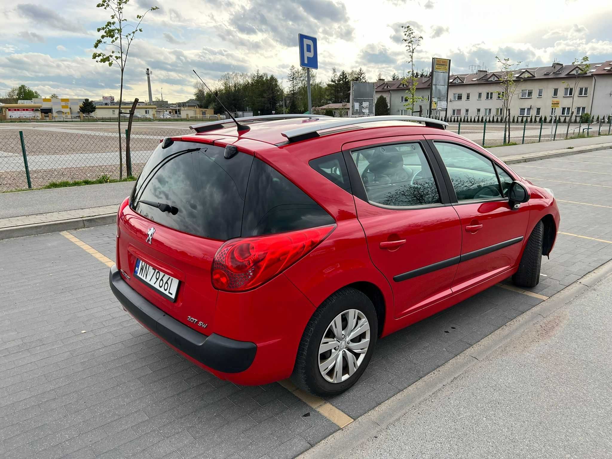 Peugeot 207 SW 1.6 HDI 2007r z dachem panoramicznym