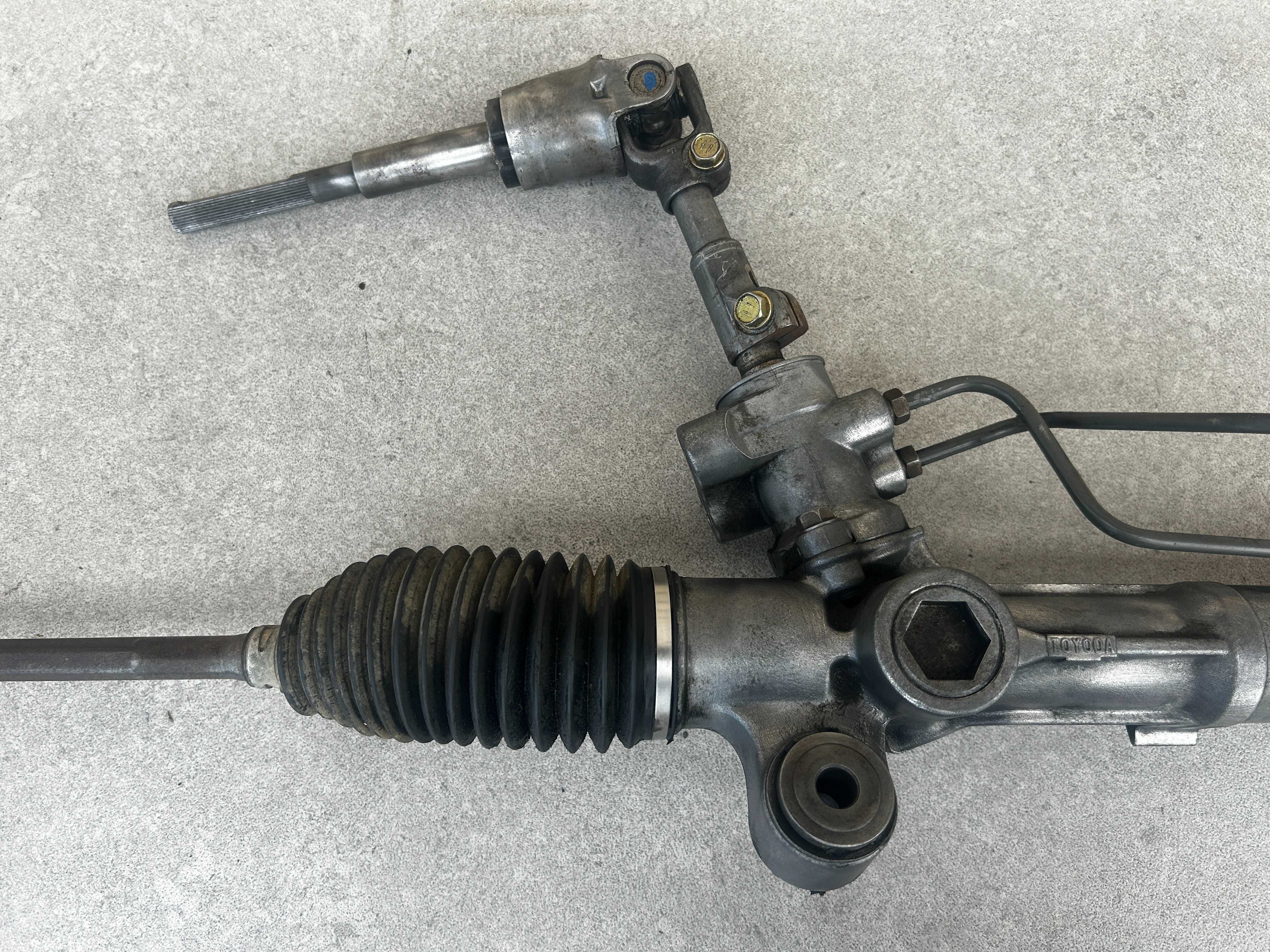рульова рейка Toyota Rav4 Rav 4 2000-2005 (бензин)