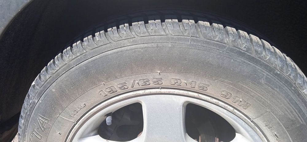 Na części VW Passat B5 Lift 1.6 B  Sedan ALZ GFK LD7W