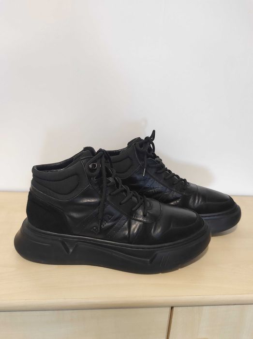 Trapery skórzane, sneakersy skórzane jesień/zima