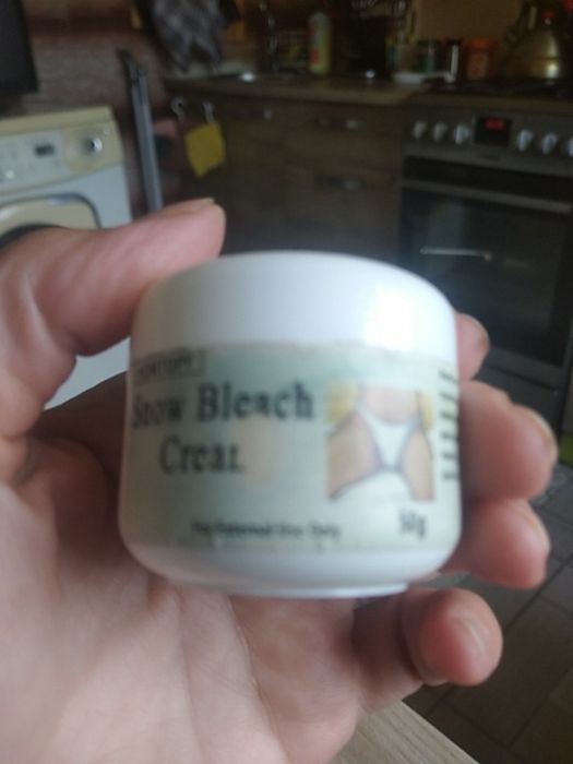 Крем отбеливание зоны бикини и подмышек