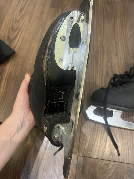 Ковзани для фігурного катання Risport rf3