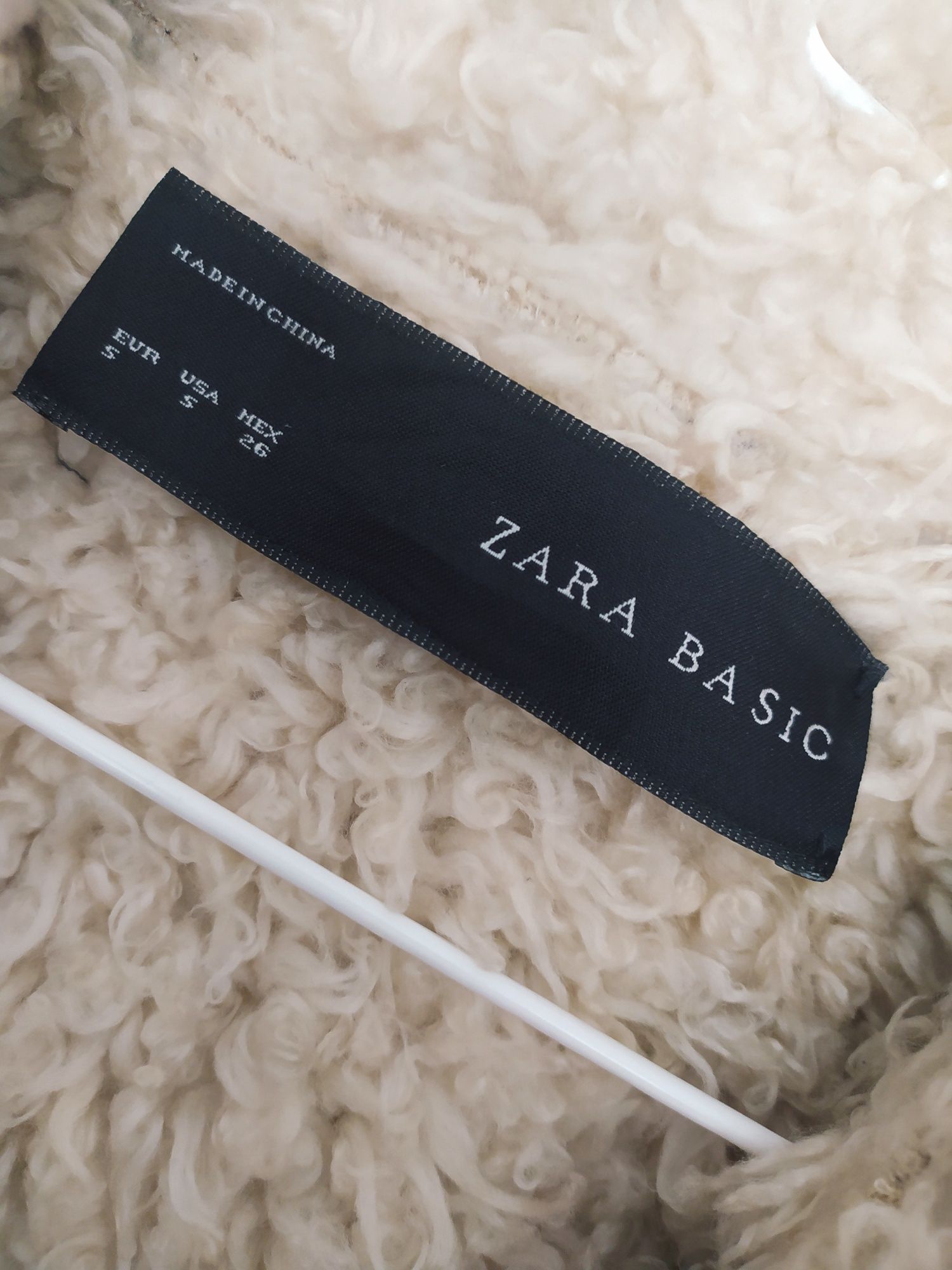 Zara kamizelka bezrękawnik skórzana skóra baranek s 36 dłuższa czarna