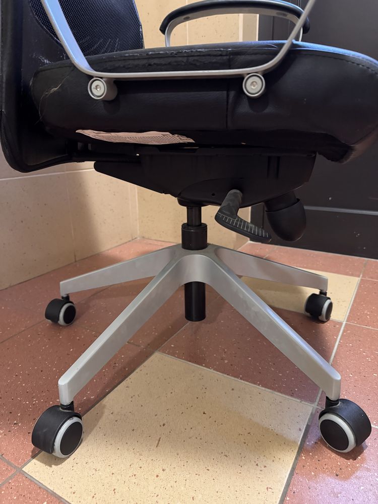 Fotel krzesło ergonomiczne Ikea