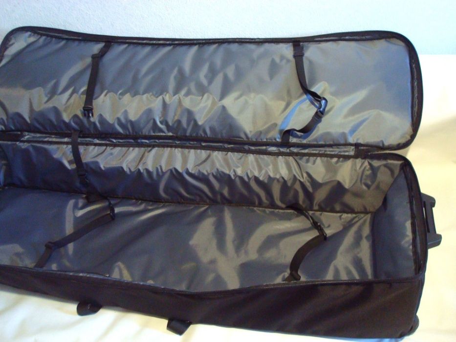 Чохол сумка для вейкборда кайтборда на колесах. Кайтборд, вейкорд