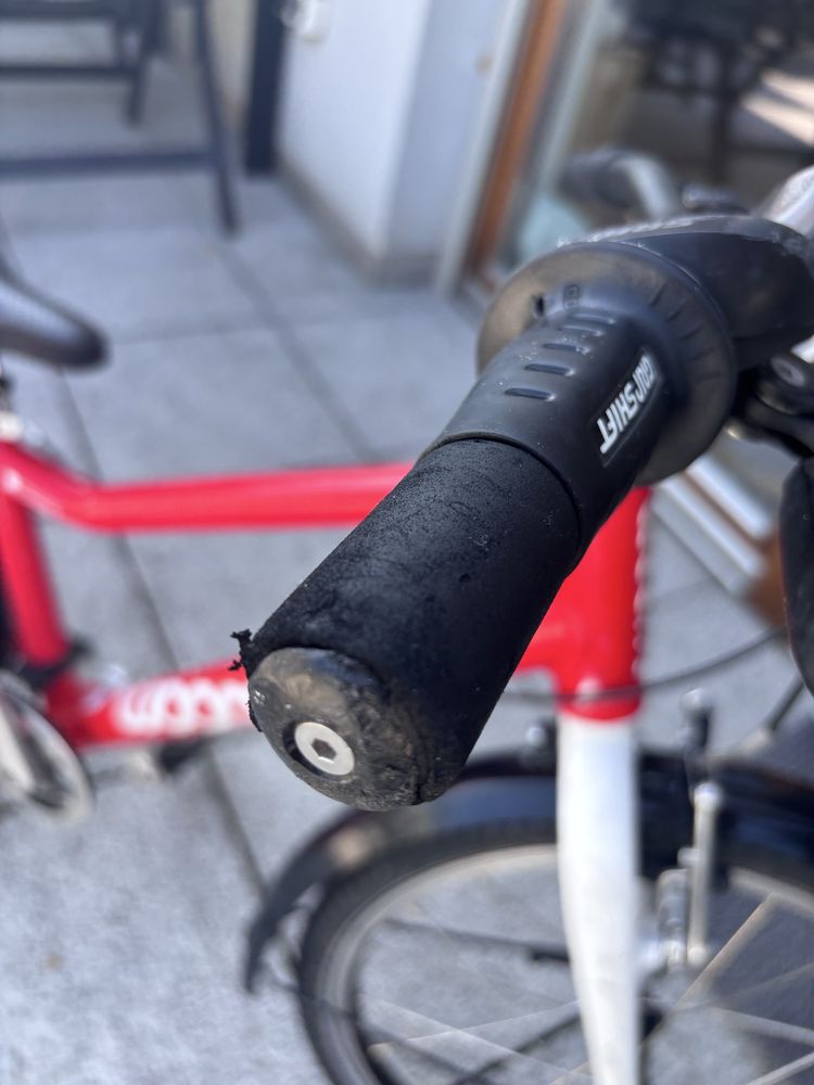 Woom 4 z dodatkowym siodełkiem na 53 cm