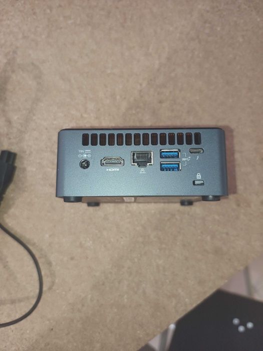 Мінікомп'ютер Intel NUC10 i7 FNH