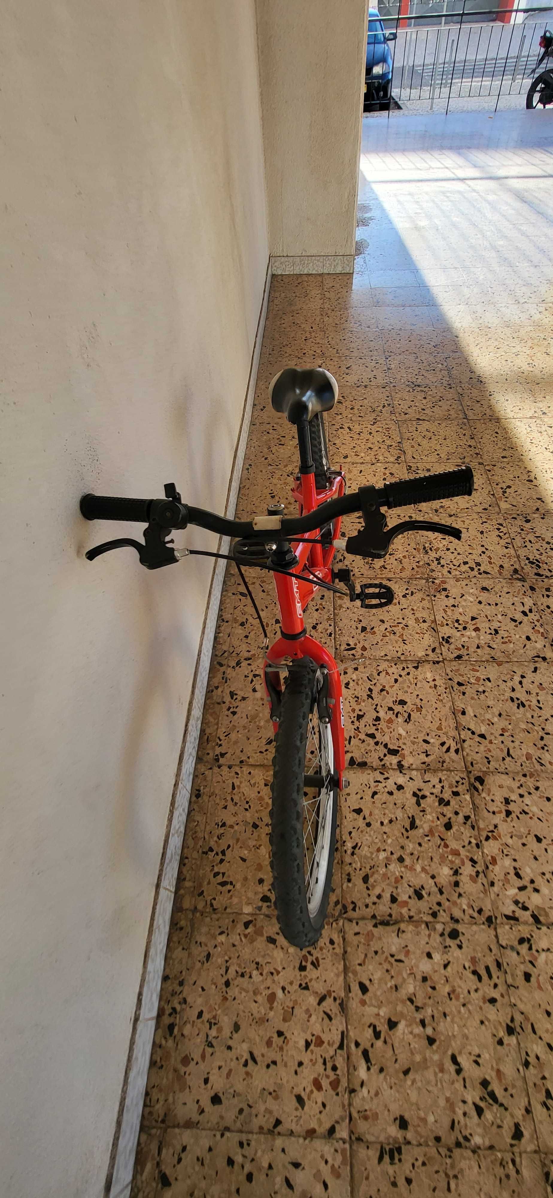 Bicicleta de criança da EMT vermelha roda 20