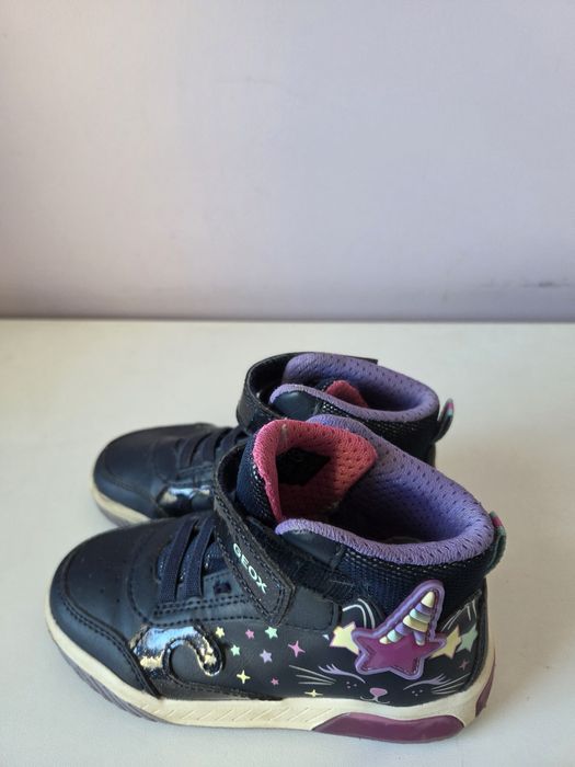 Buty Geox dla dziewczynki 28