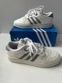 44,5• Sneakersy męskie Adidas Rivary Low