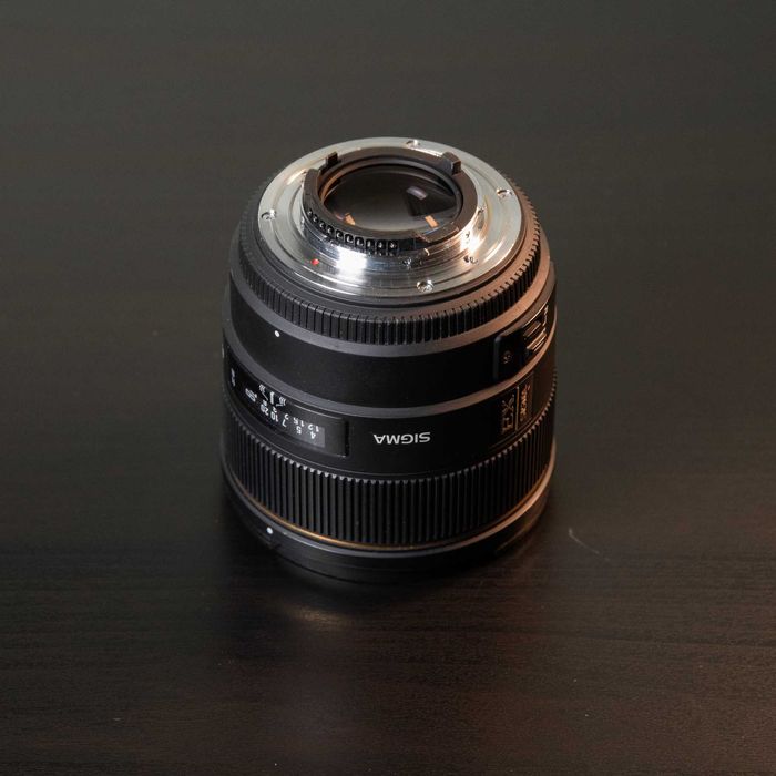 Об'єктив Sigma 85mm f1,4 DG EX HSM під Nikon F