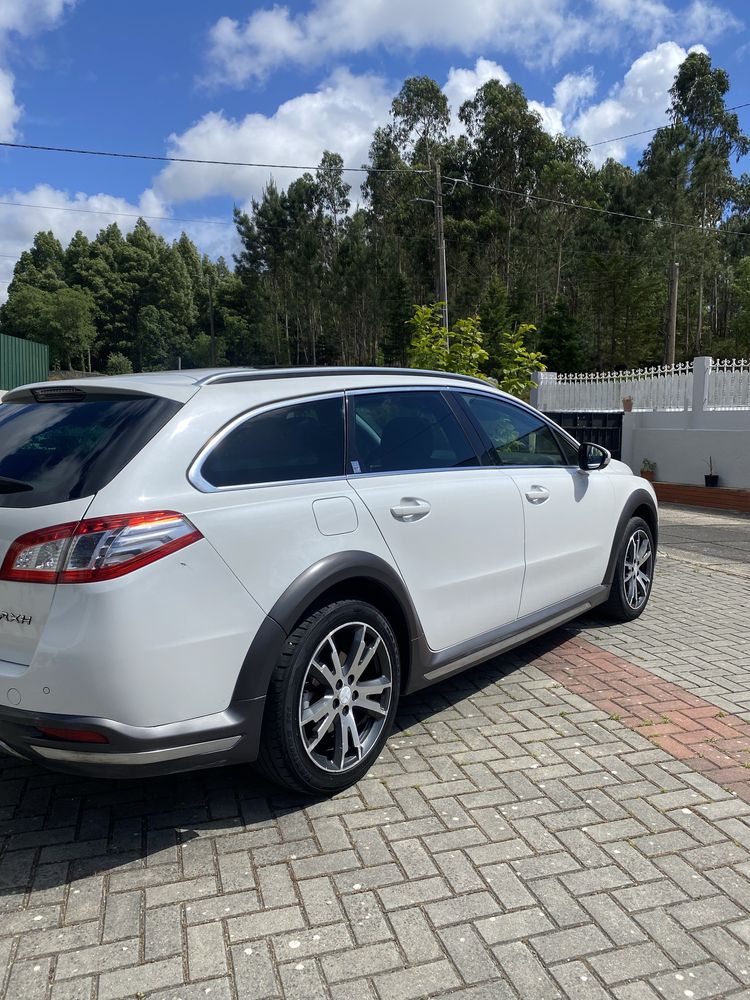 Peugeot 508 rxh hybrid 2013