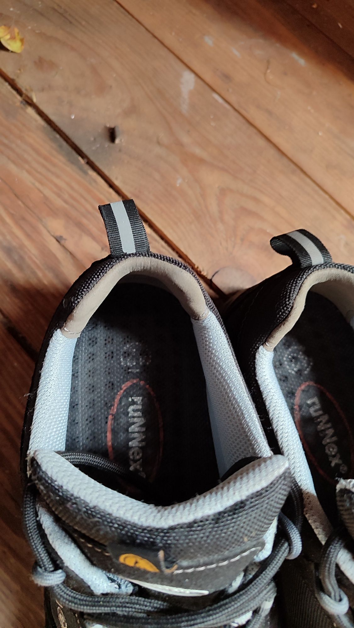 Buty robocze Runnex rozmiar 42 jak nowe kilka razy założone