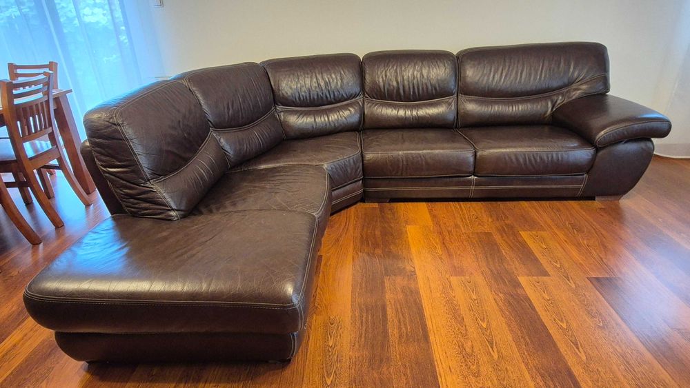 Sofa skórzana narożnikowa do salonu lub gabinetu