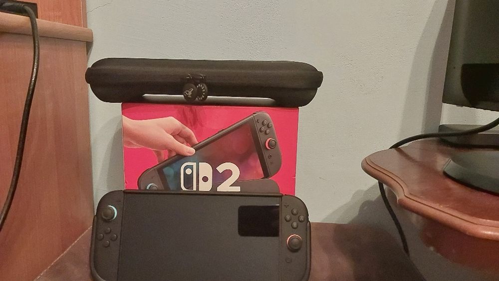 Nintendo switch 2 (2 gry)