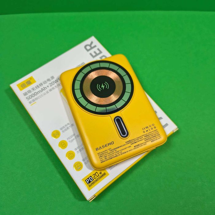 В упаковке магнитный повербанк для айфона 11 Type-C 22,5Вт 50000 mAh