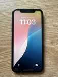 iPhone 11 - 64GB, idealny stan + 4 etui