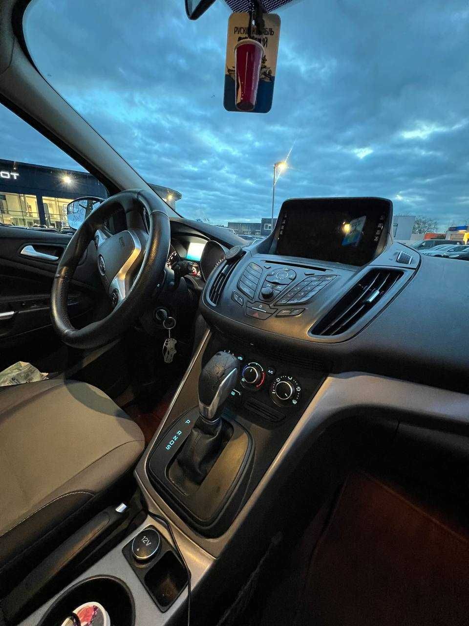 Продам Форд ескейп Американець автомат бензин 2015 р в ідеалі Дніпро