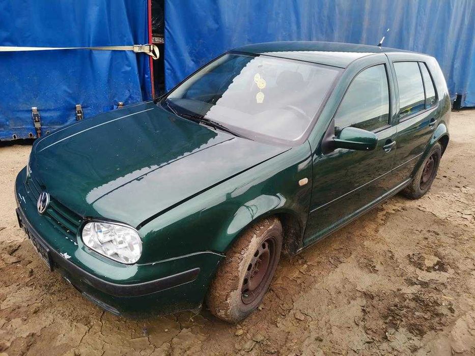 Volkswagen Golf IV 1.6SR 101KM AKL 1998 NA CZĘŚCI