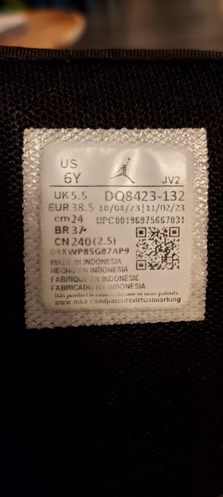 Buty Nike Air Jordan 1 Mid (GS) Białe rozmiar 38.5