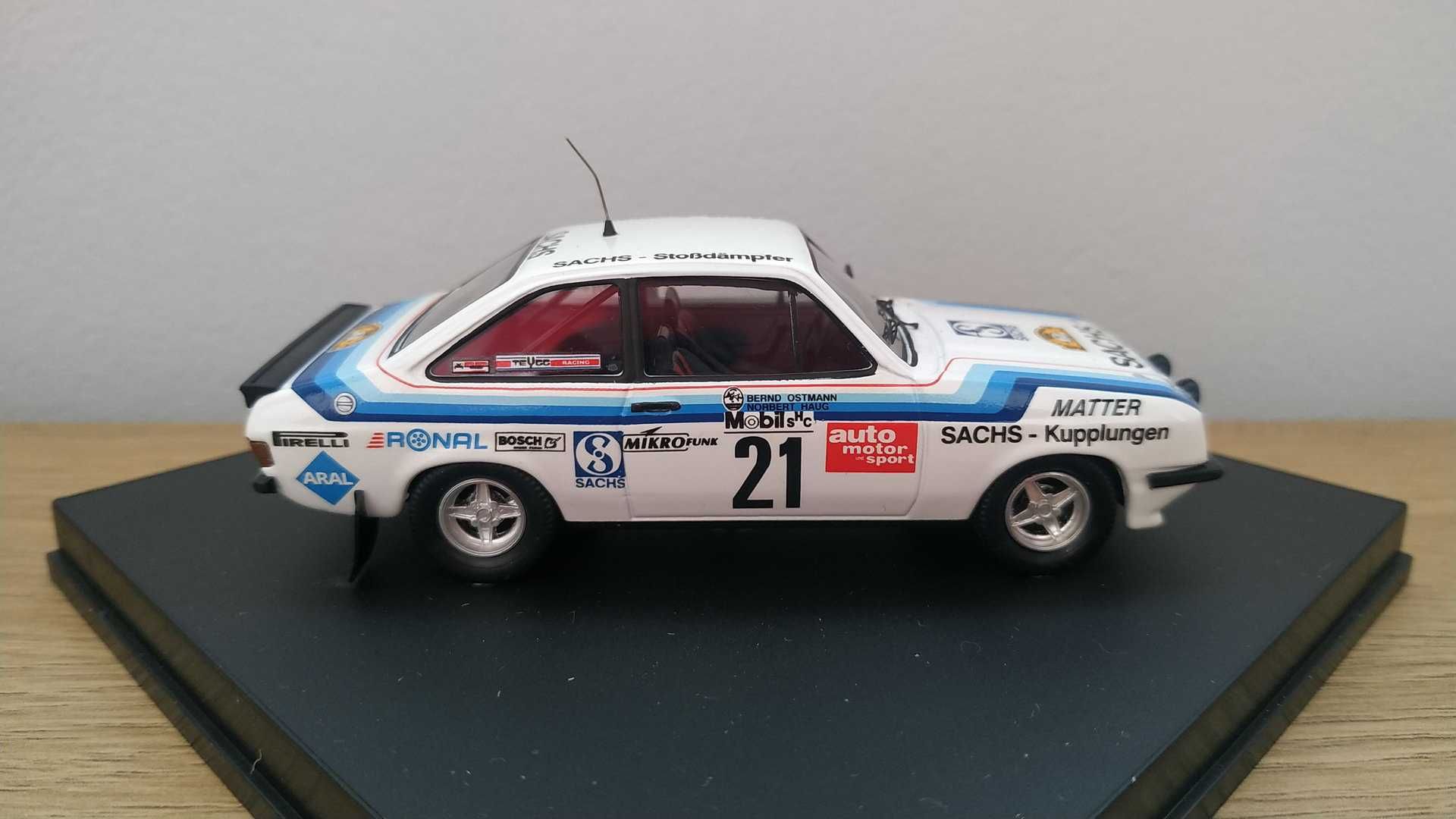 Ford Escort MKII RS2000 Rallye DRM Stuttgart 1979 (Trofeu) 1/43 1:43