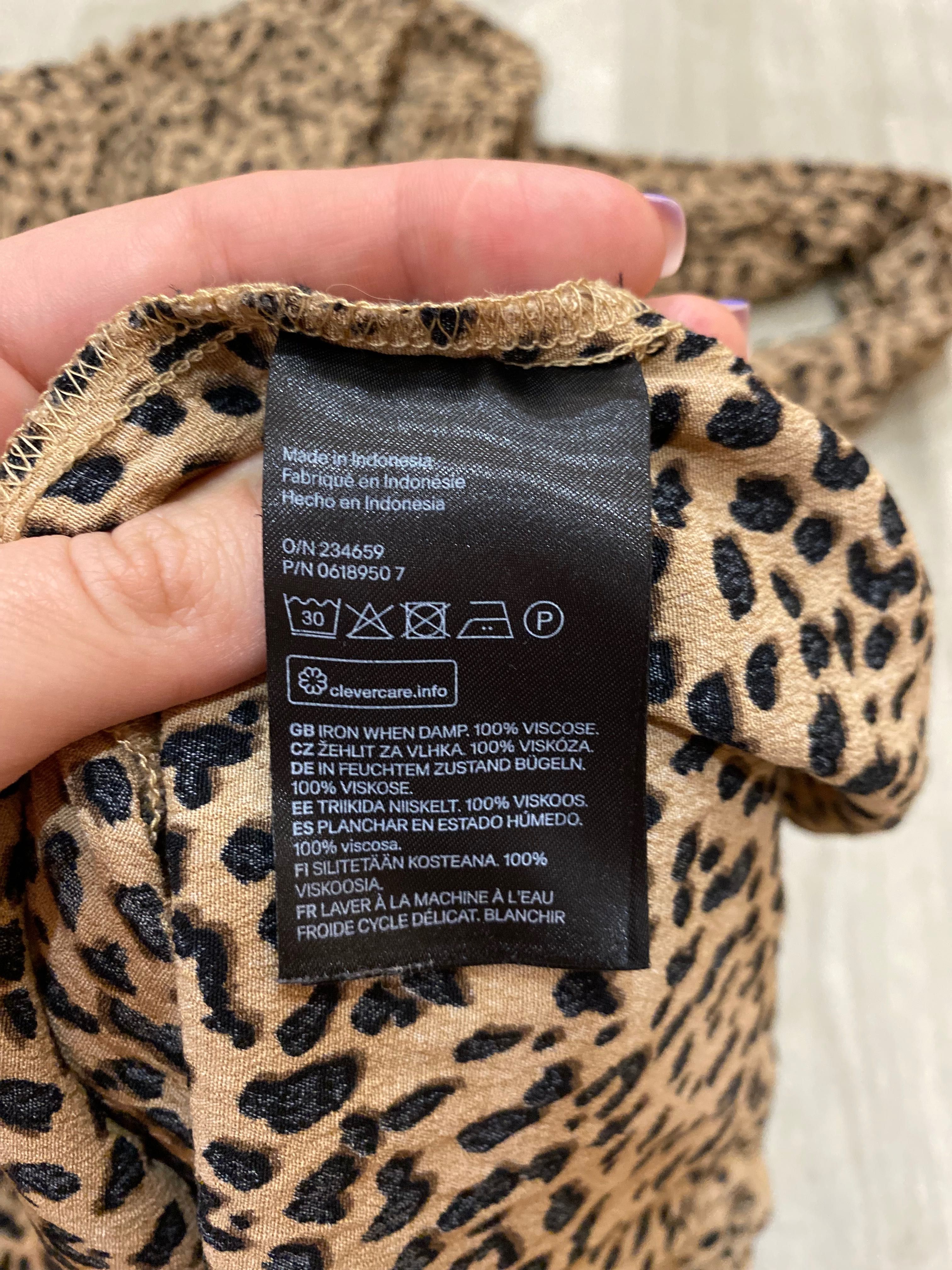 Сукня жіноча, з довгим рукавом у тваринний принт від H&M